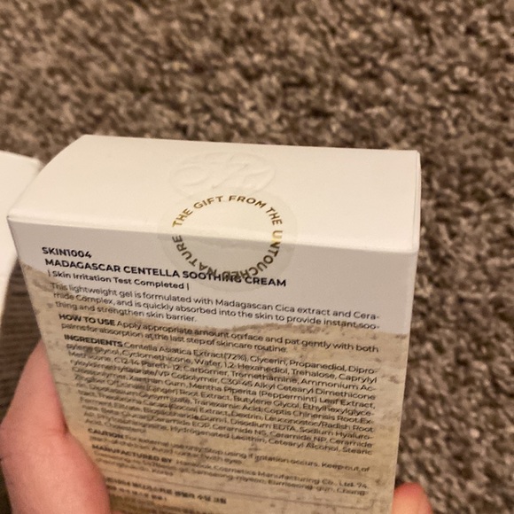 NEW Skin1004 Madagascar Centella Soothing Cream & Ampoule Foam - Picture 7 of 7